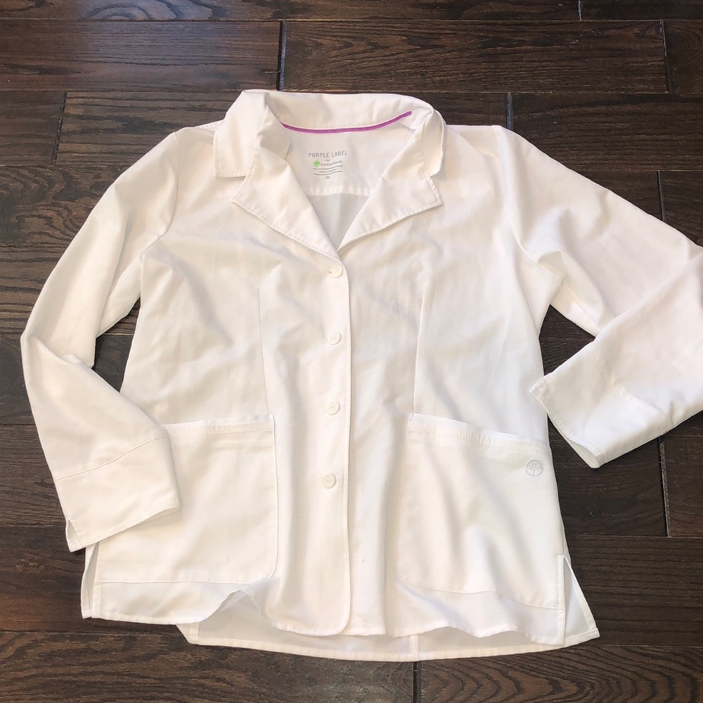 Purple label healing hands white nurses active top jacket size XLarge